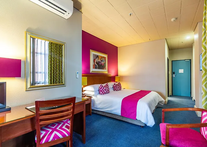 Cape Town Lodge Hotel