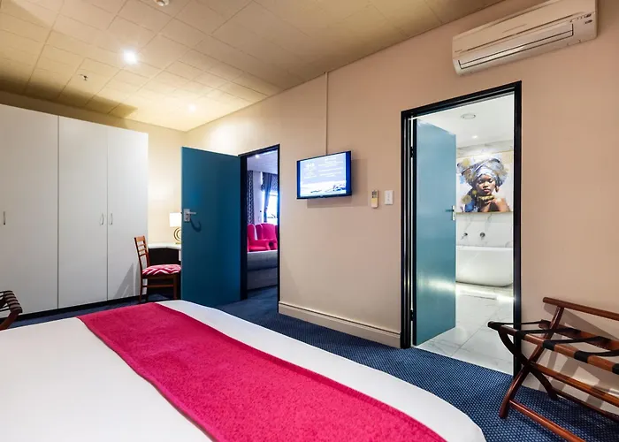 Cape Town Lodge Hotel