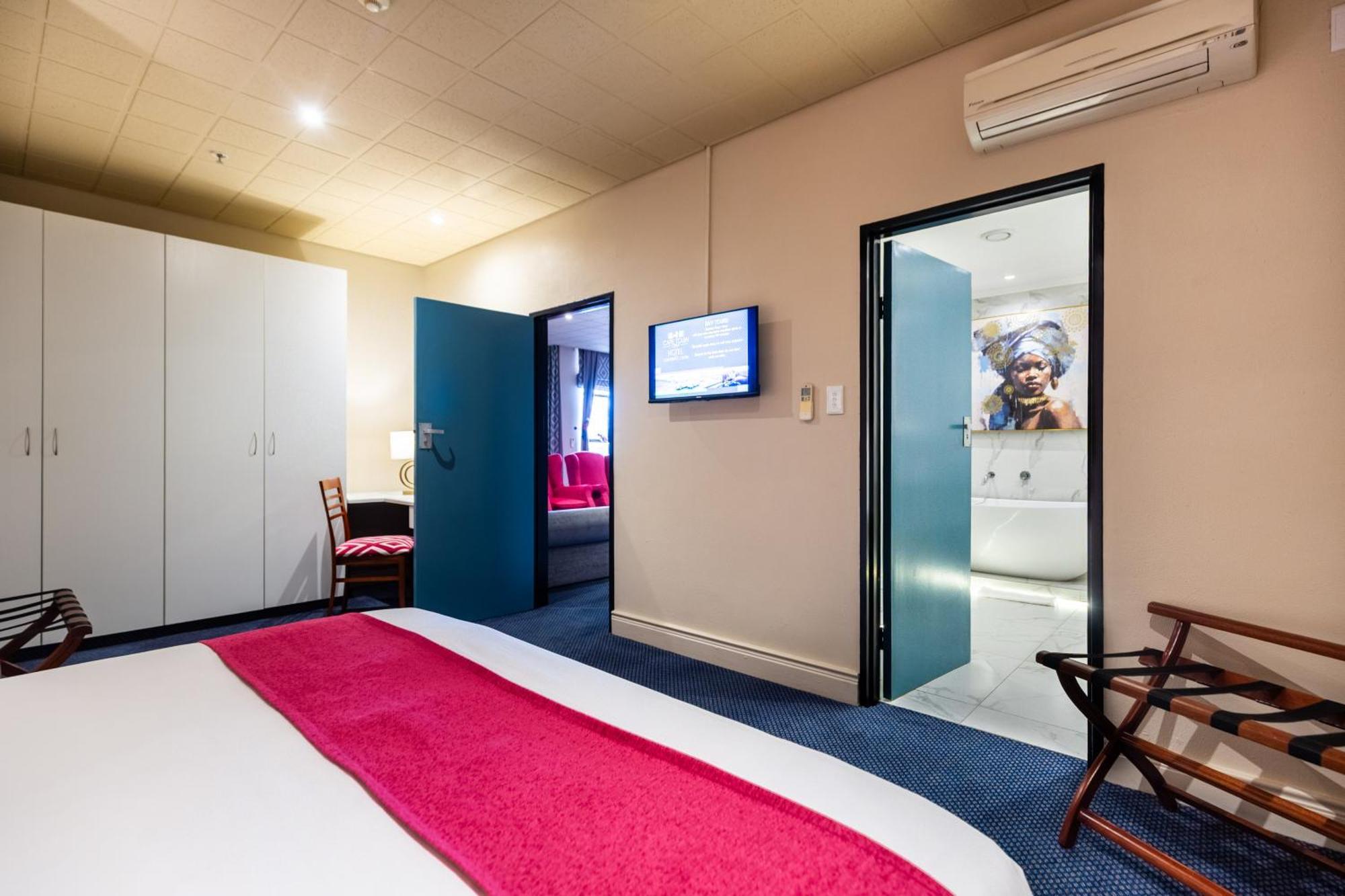 Cape Town Lodge Hotel