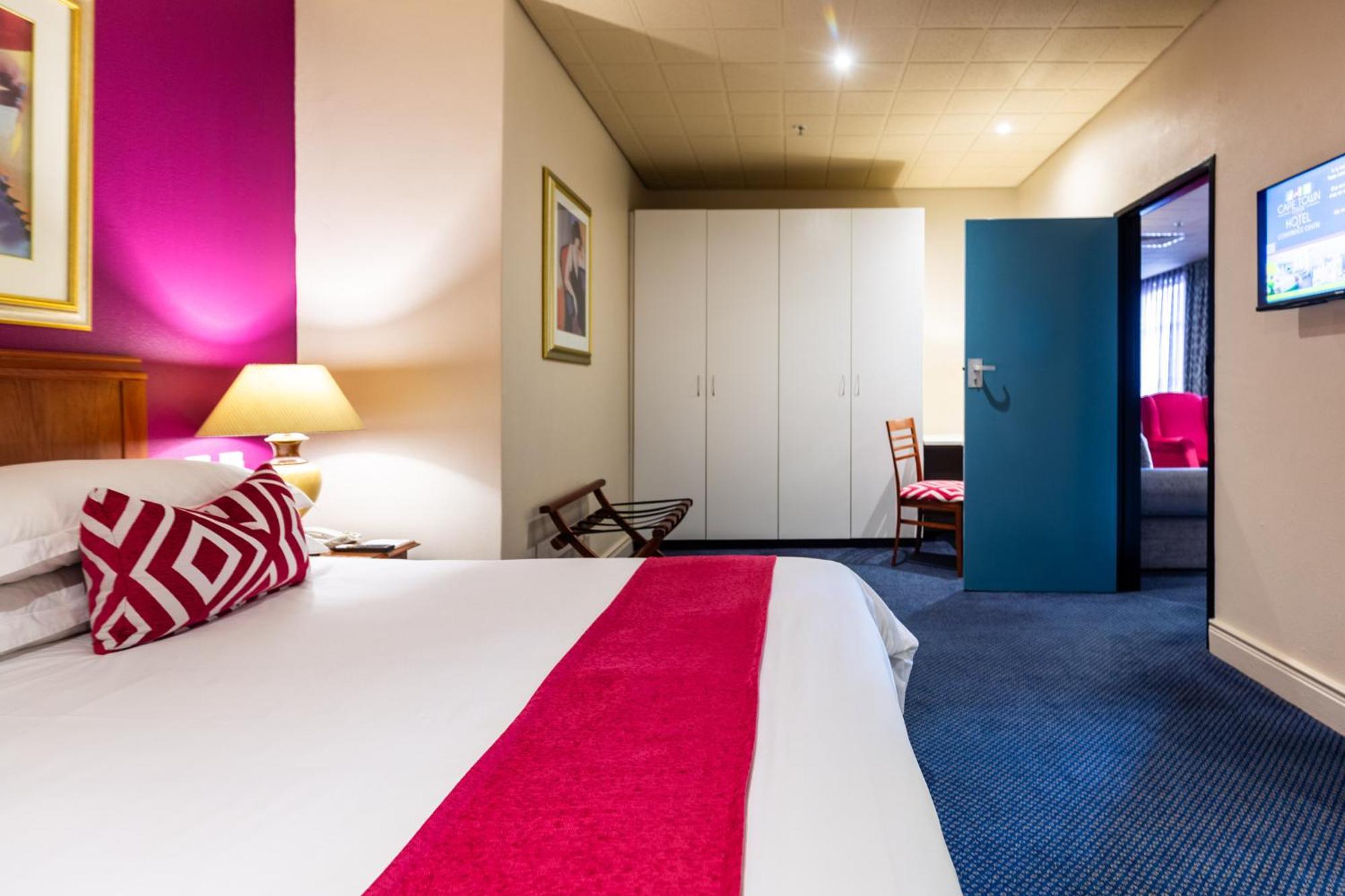 Cape Town Lodge Hotel Hotel